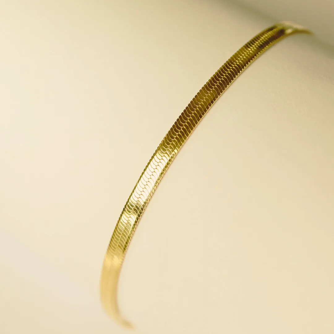 9ct Yellow Gold Herringbone Bracelet (19cm)