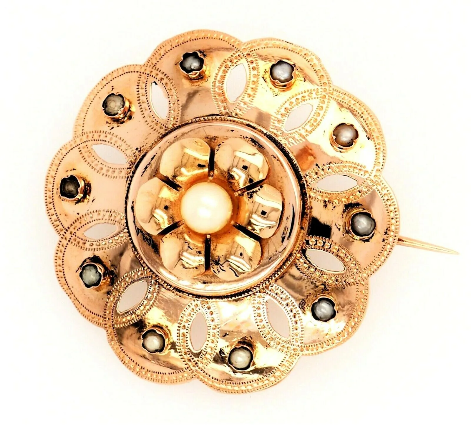 9ct Yellow Gold Pearl Brooch