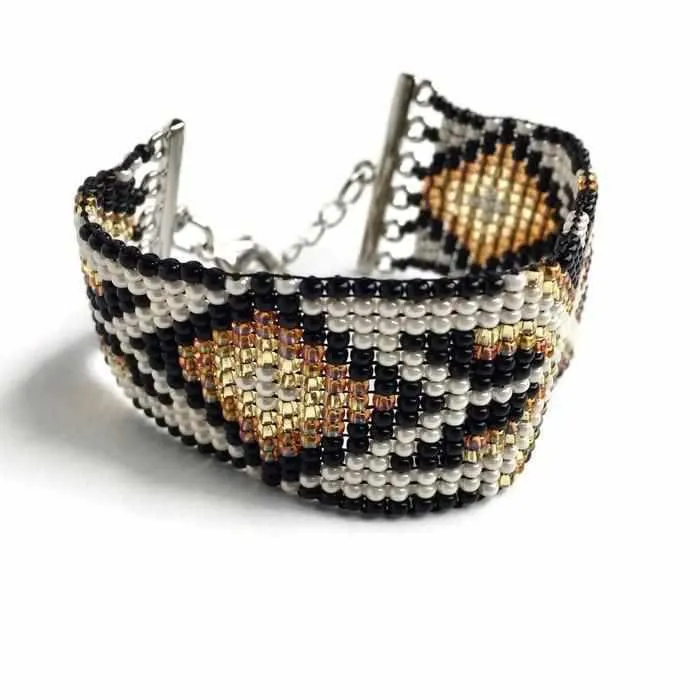 Bella Seed Bead Adjustable Closure Bracelet - Guatemala