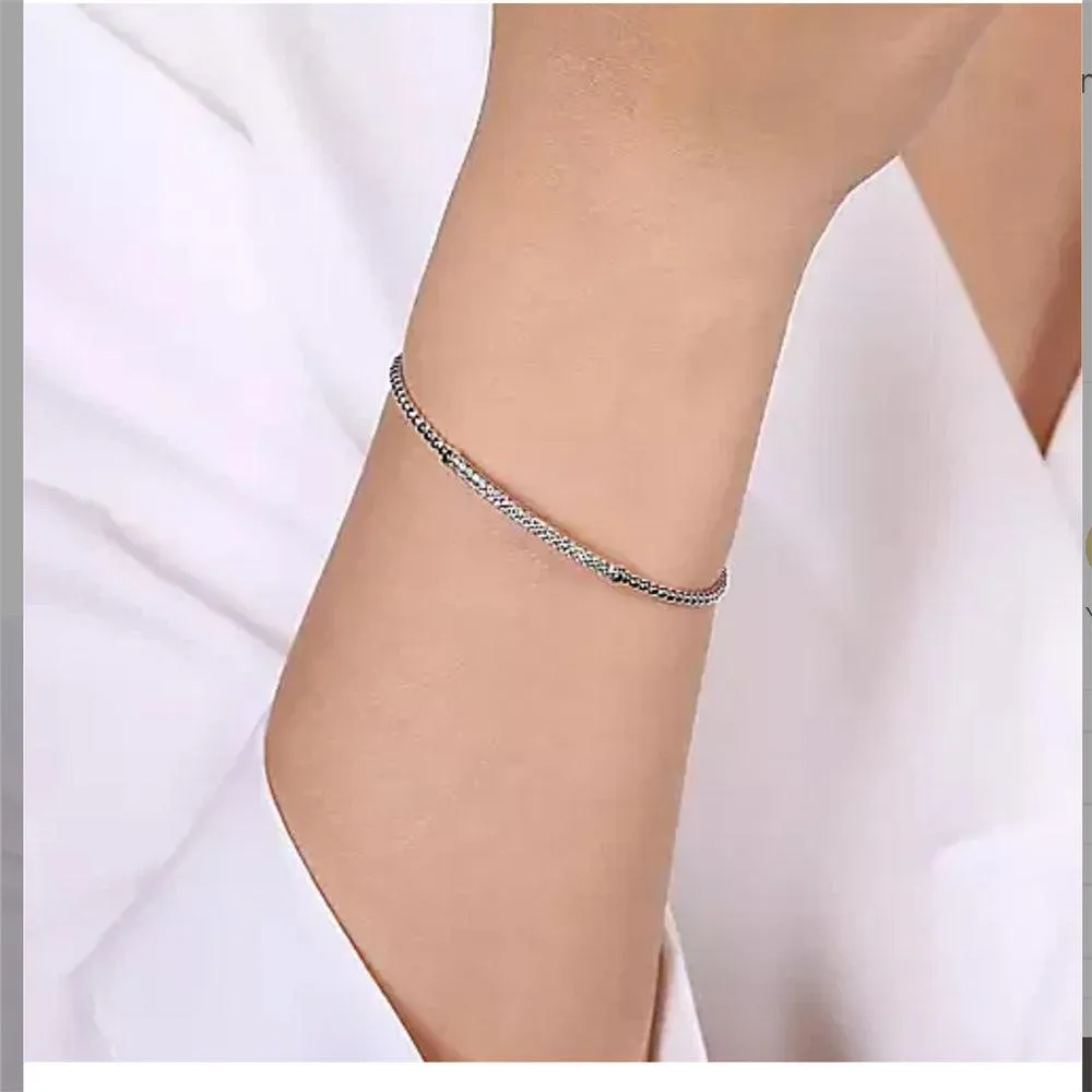 Bujukan Pave Diamond Bar Bracelet White Gold