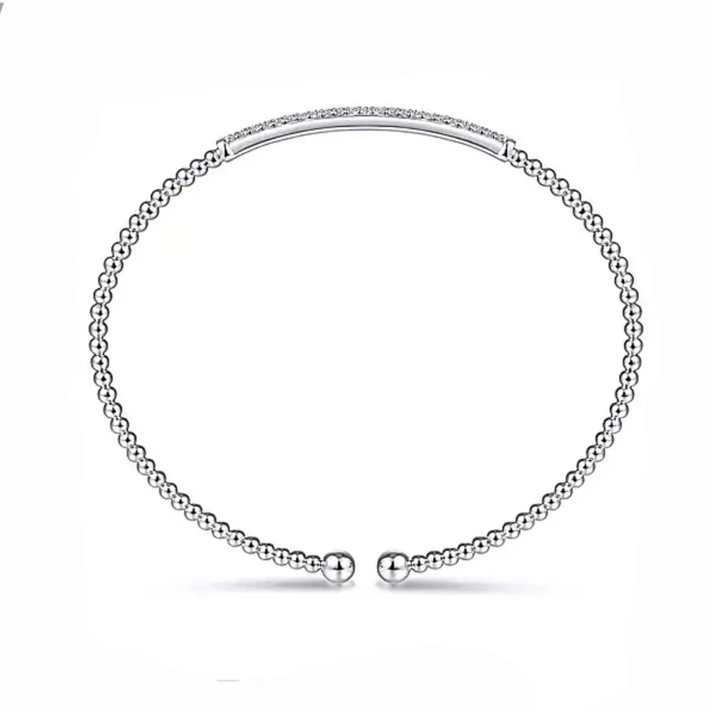 Bujukan Pave Diamond Bar Bracelet White Gold