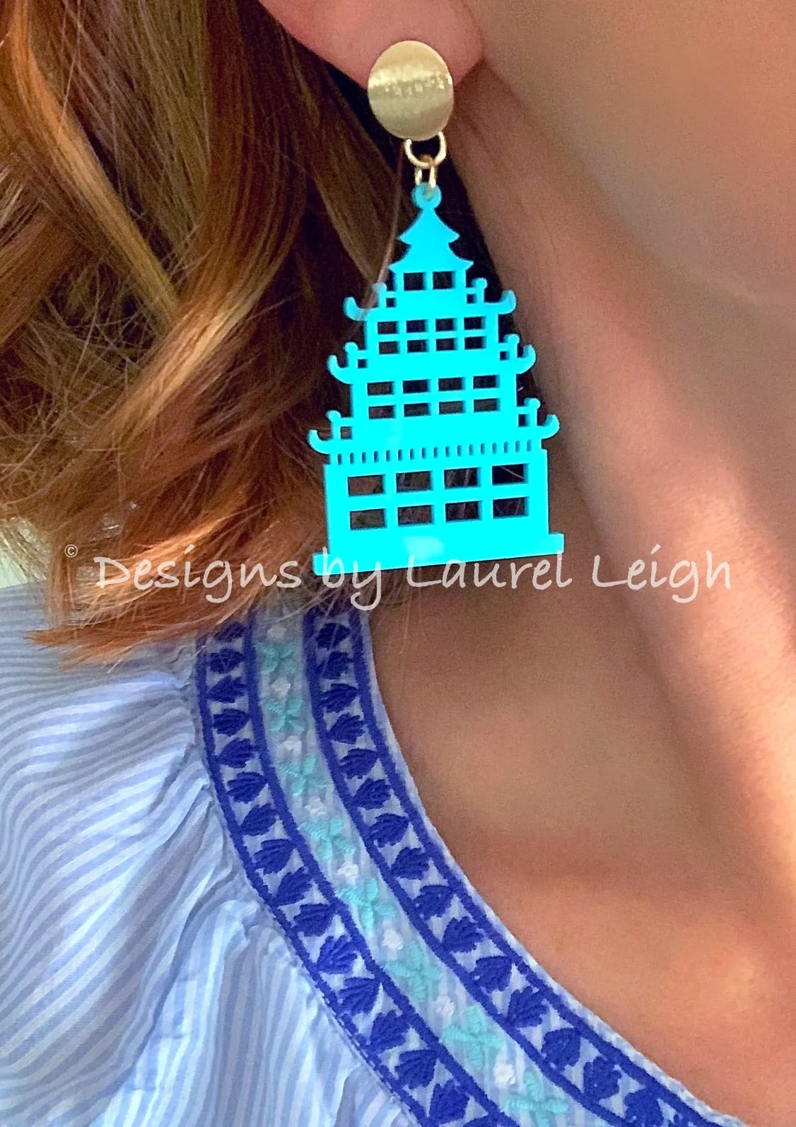 Chinoiserie Chic Pagoda Earrings - White/Black/Turquoise