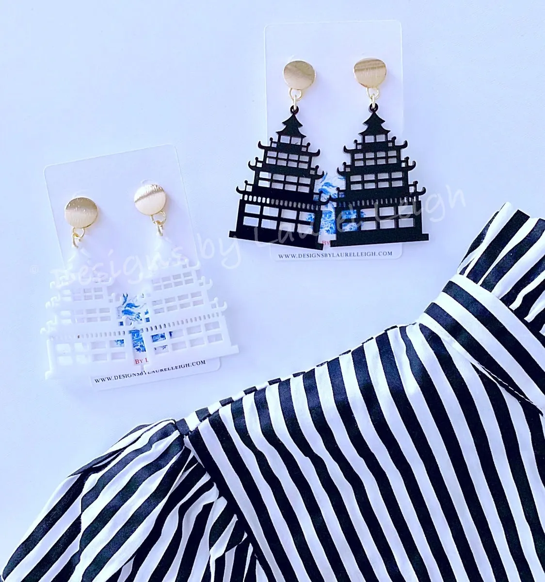 Chinoiserie Chic Pagoda Earrings - White/Black/Turquoise