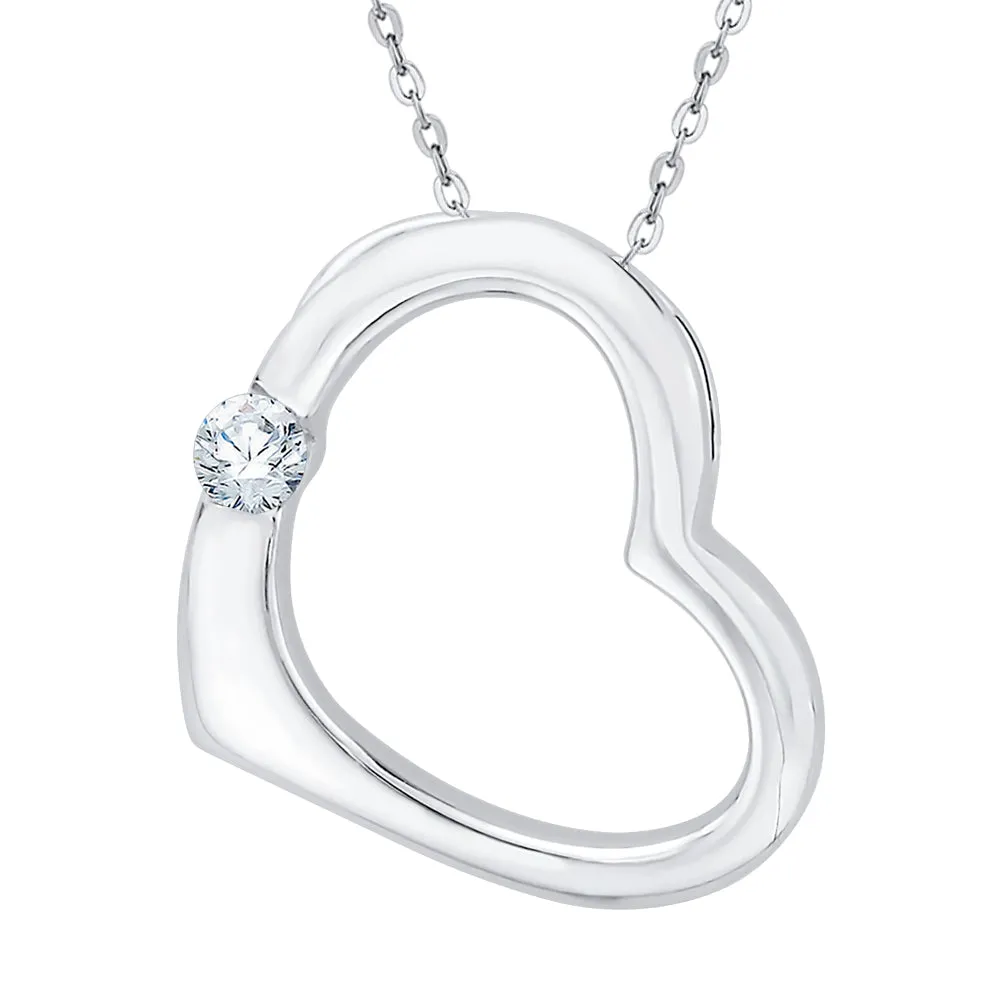 KATARINA Diamond Heart Pendant Necklace (1/20 cttw)