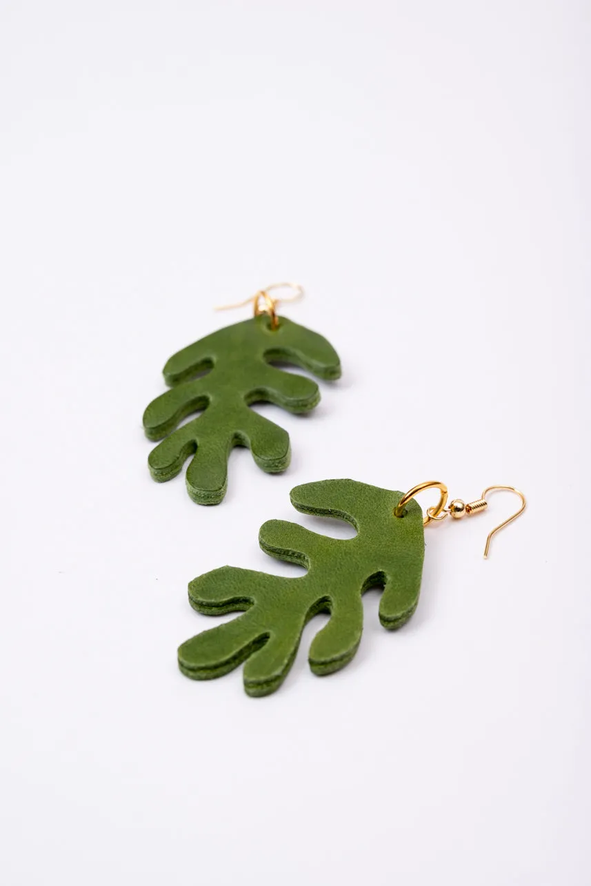 Leather organic leaf shaped earrings CORAIL model