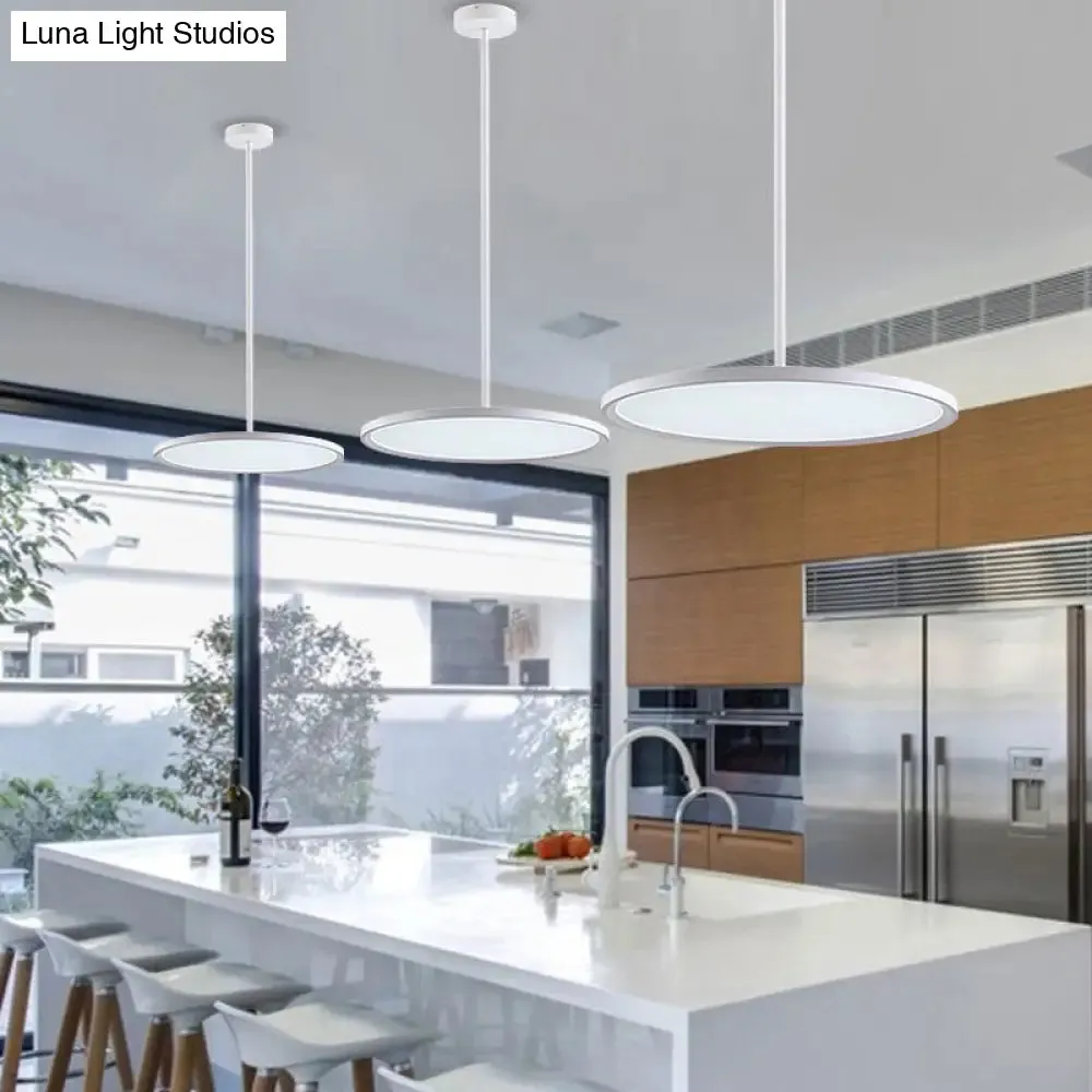 Minimalistic Acrylic Pendant LED Ceiling Light with Hanging Rod – Flat Shade Diner Lighting