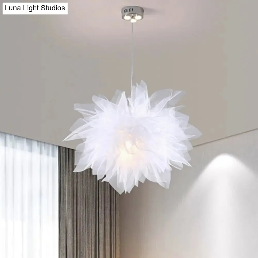 Modern Blossom Hanging Ceiling Lamp - Hand-Sewn Cotton Yarn. 1 Light - Bedroom Lighting in White/Pink