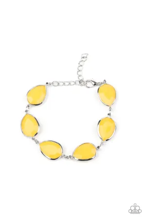 Paparazzi Bracelet ~ REIGNy Days - Yellow