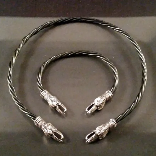 Raven Torc Silver Necklace Bracelet Set Black