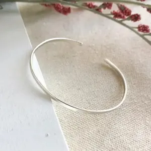 Simple Cuff Bracelet