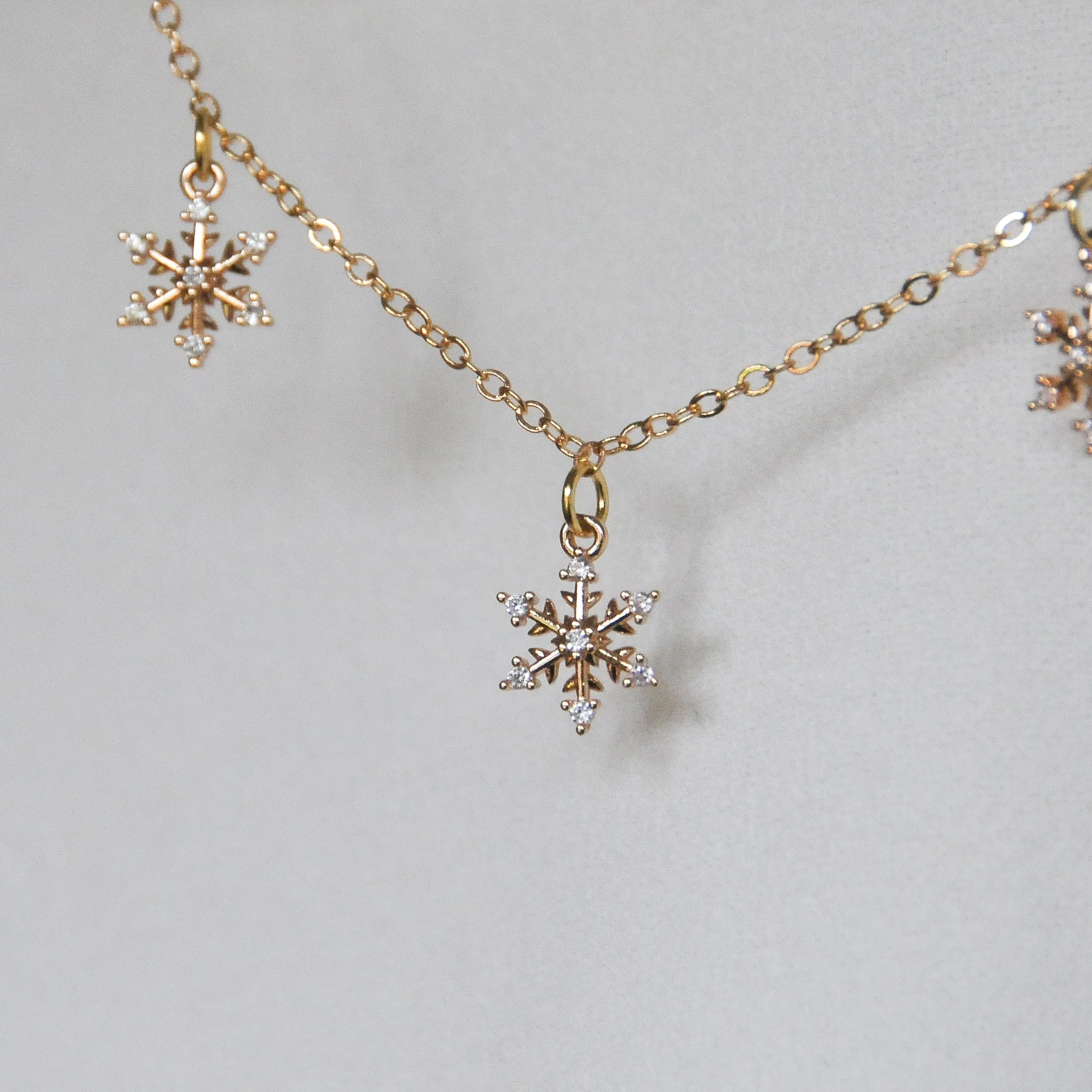 Snowstorm Necklace