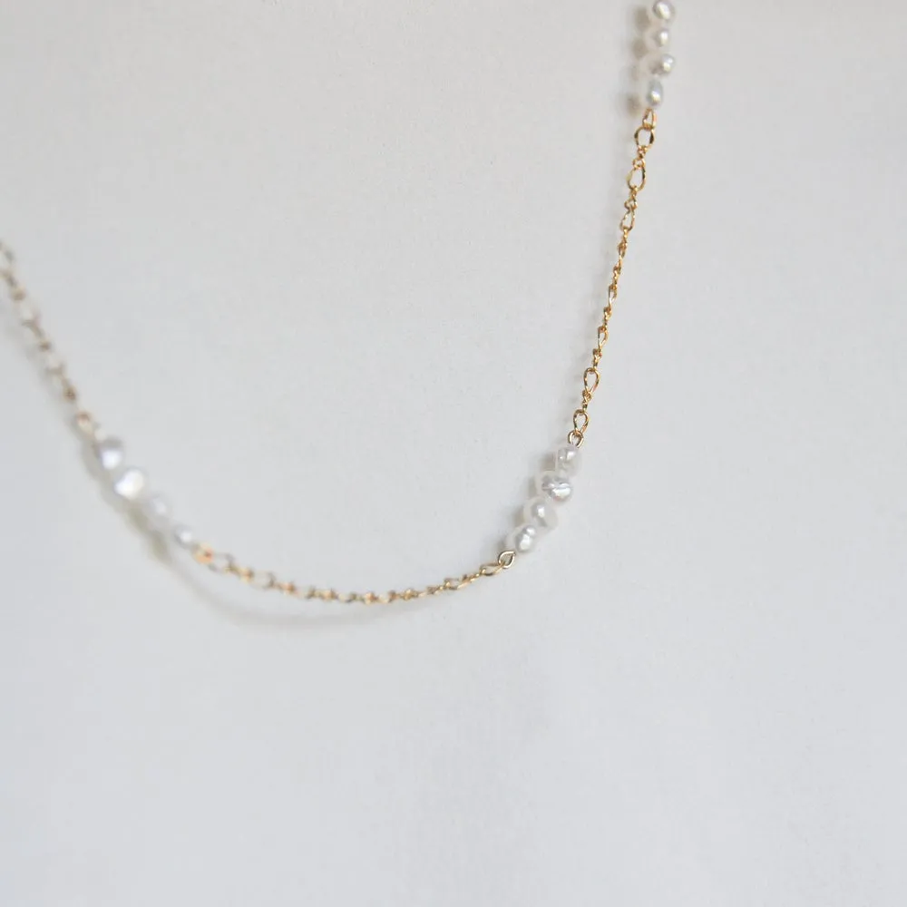 Twisted Pearl Necklace