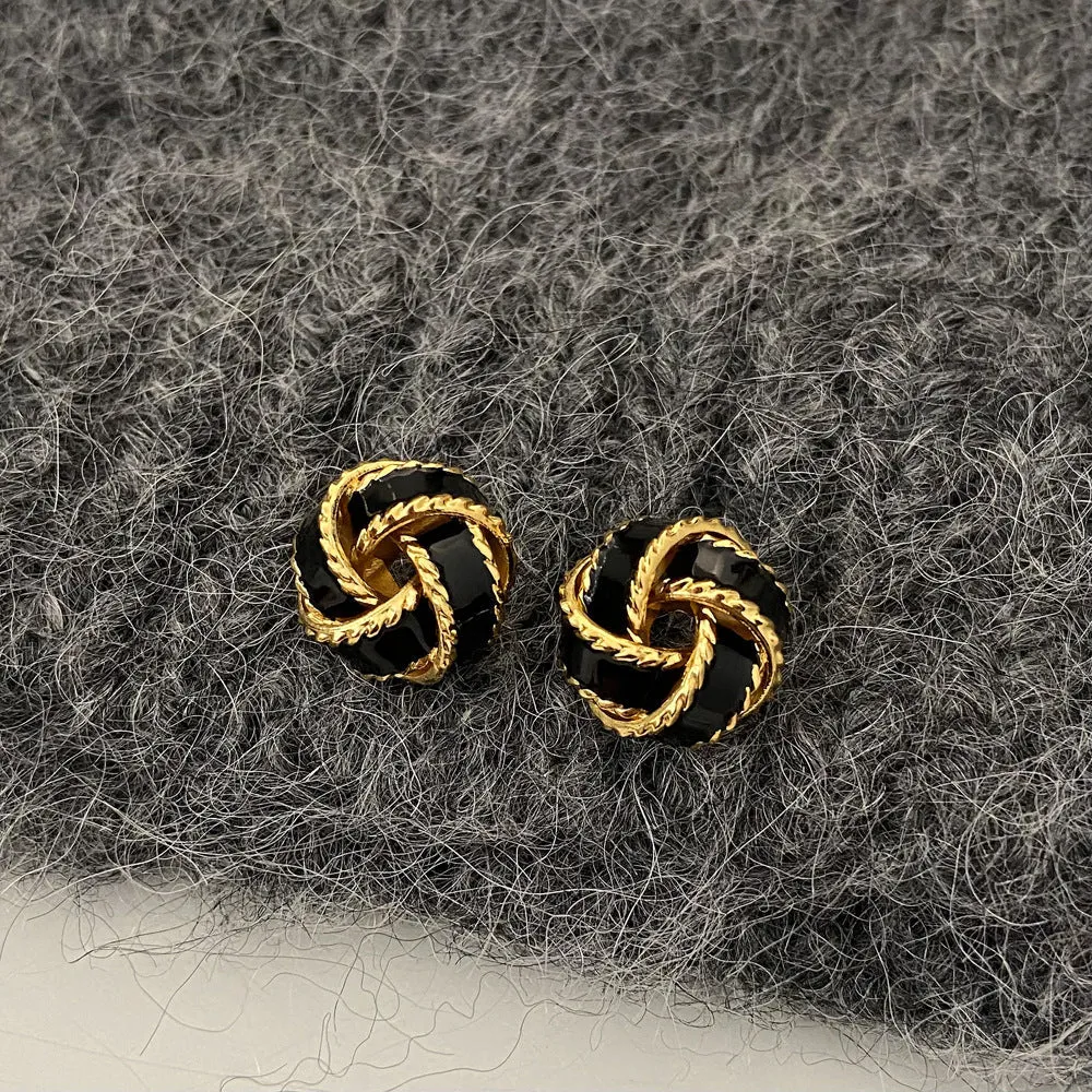 Vintage Trifari Enamel Knot Button Black Stud Earrings JLT12710