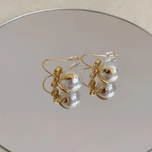 WKnot Styled Inlaid Pearl Drop Earrings JLT12892